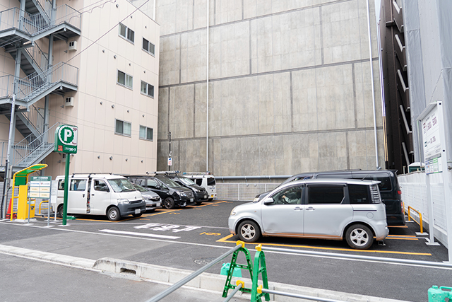 三井のリパーク　登戸駅前第7駐車場<br>収容台数：9台